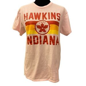 Stranger Things Hawkins Indians Pink Short Sleeve Tee Shirt Sz M‎